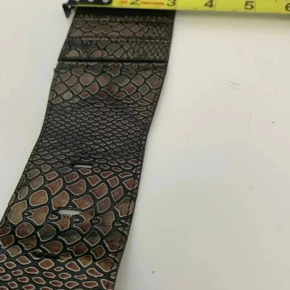 Bianca Nygard faux  leather, textured copper coloured waist belt 30 1/2” to 33” - Picture 7 of 7